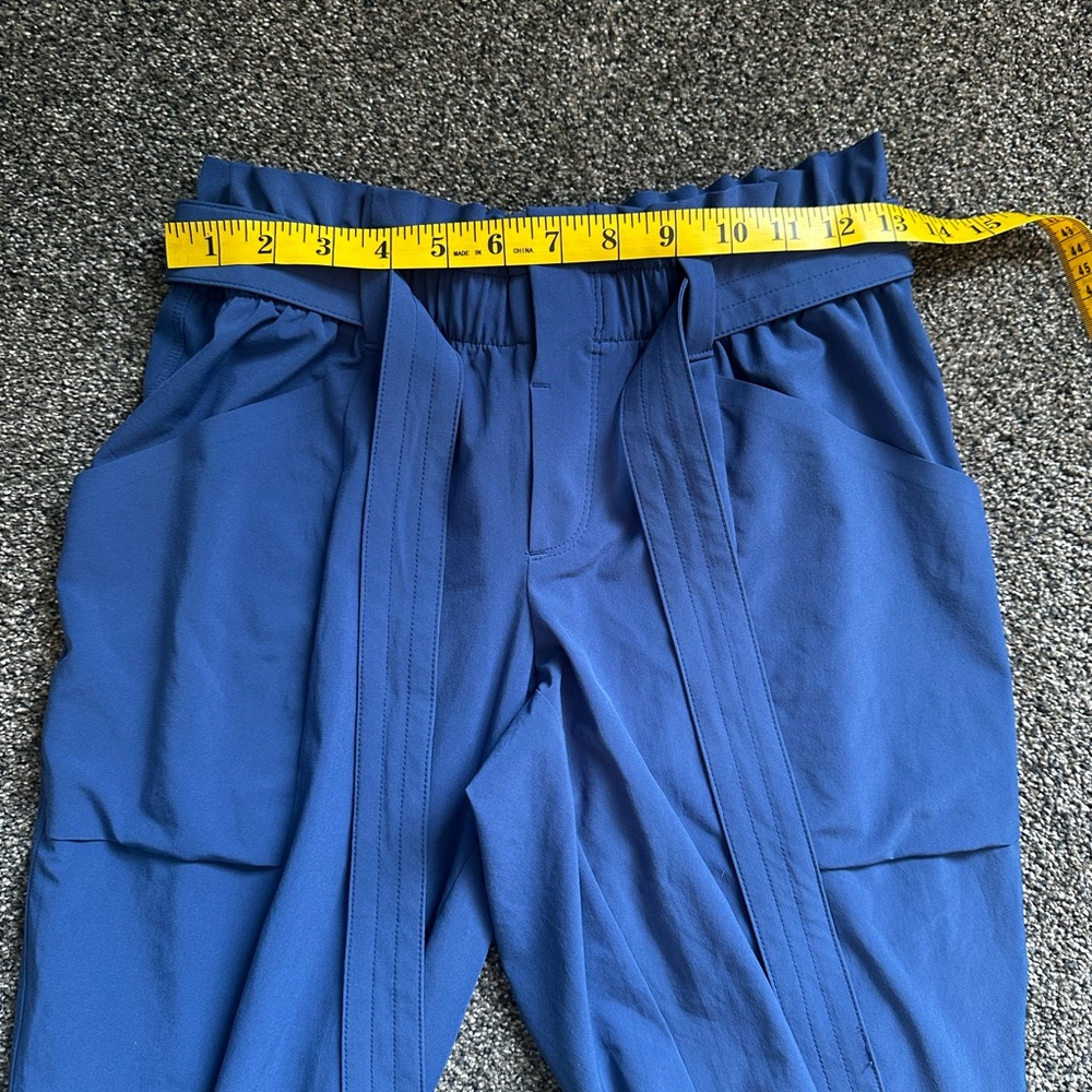 Athleta Women's Blue Skyline Paper-bag Waist Pants Size 2P - Picture 7 of 14